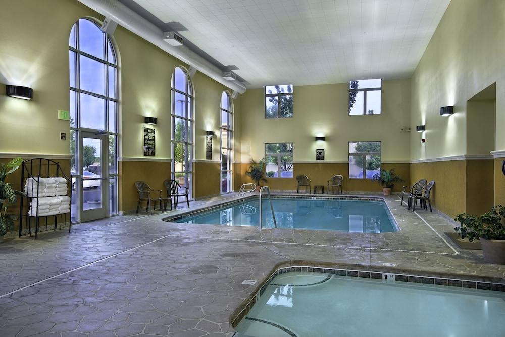 Oxford Suites Boise Exterior photo