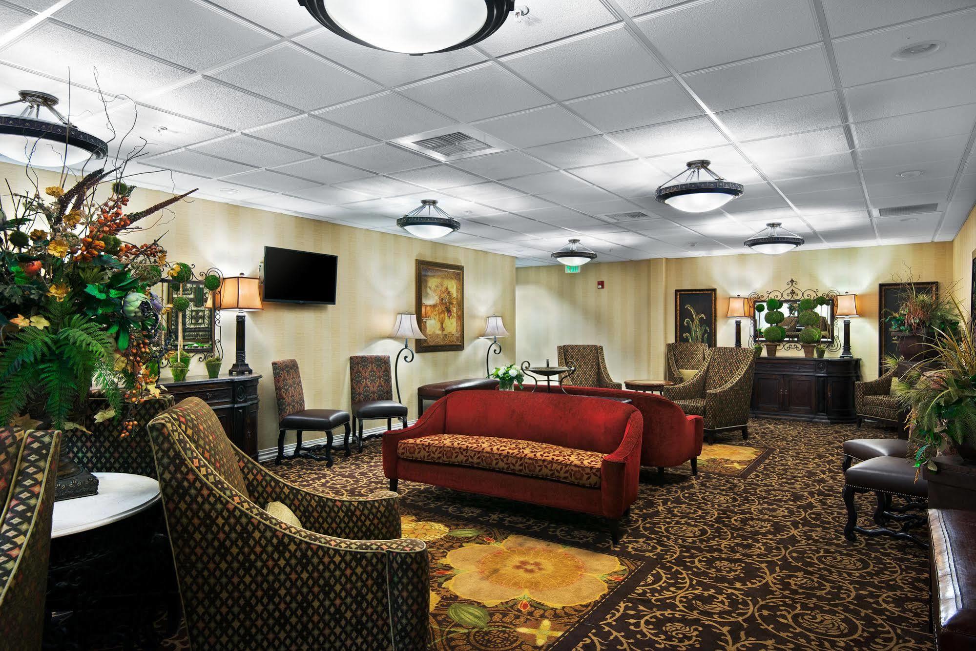 Oxford Suites Boise Exterior photo
